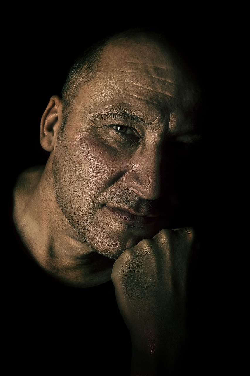 face-1869641_1280